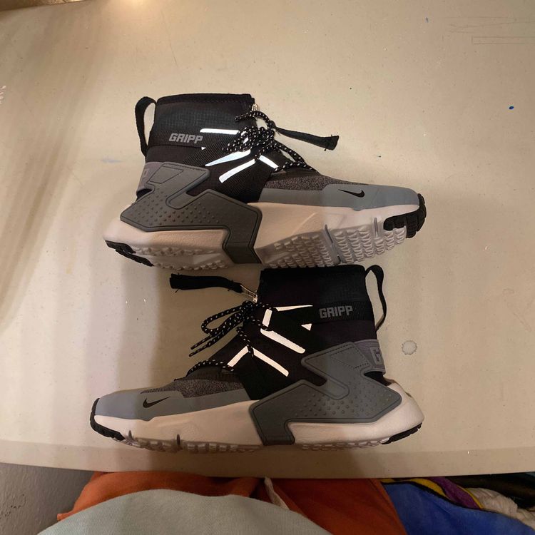 huarache gripp shield