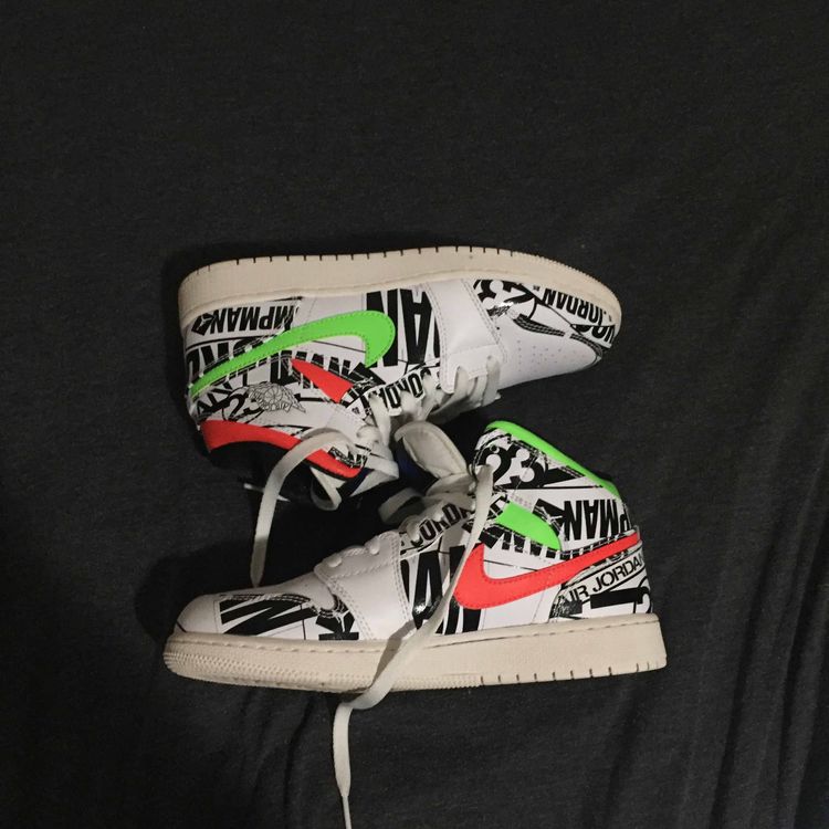 jordan 1 all over logo