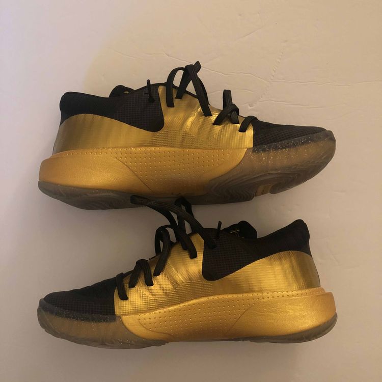 under armour spawn low gold