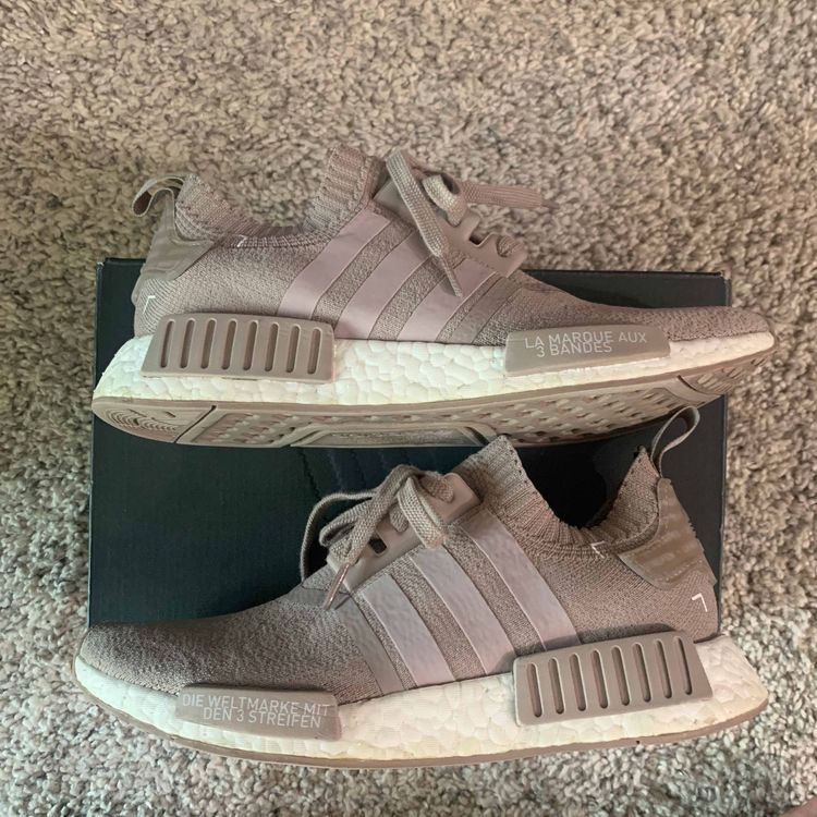 nike nmd beige