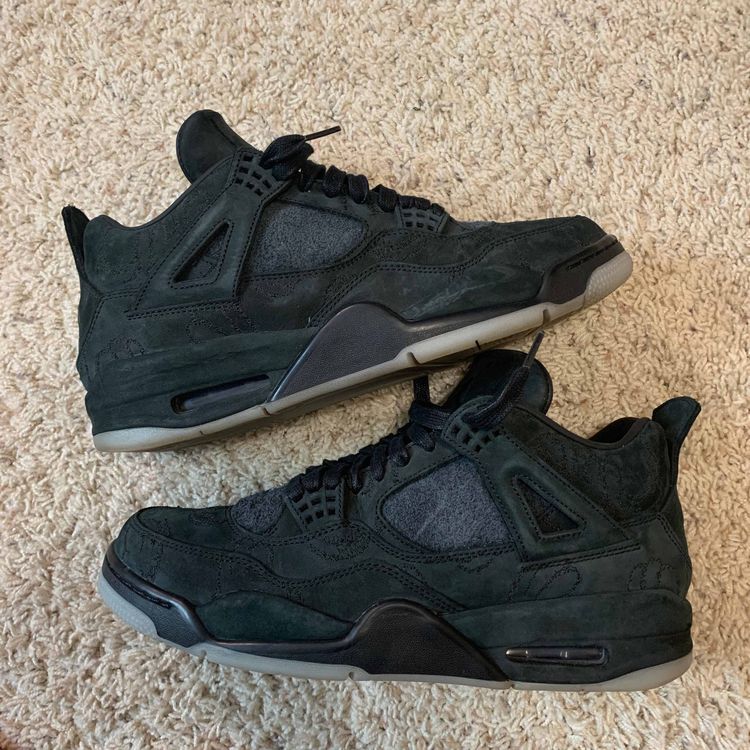 kaws ivs