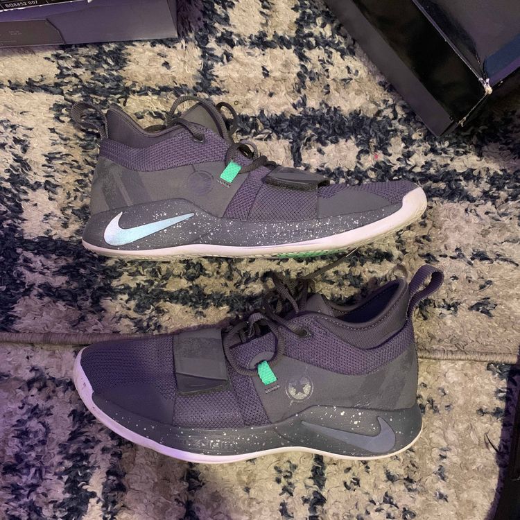 pg 2.5 grey green