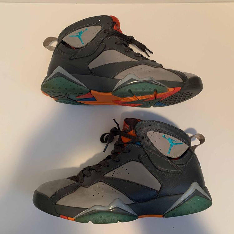 jordan mars 270 black orange
