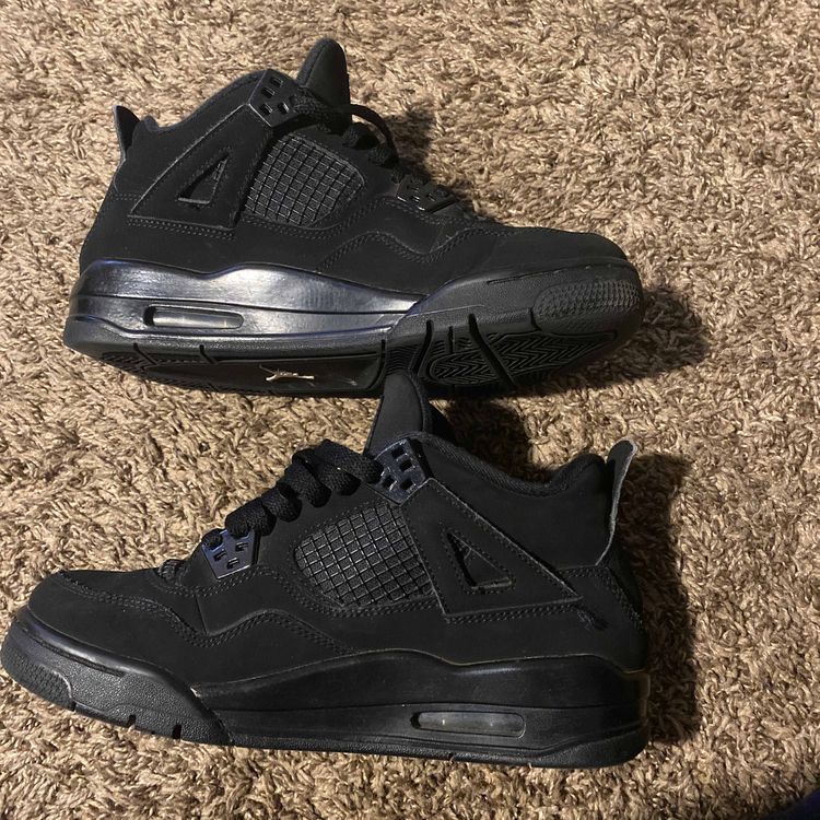 black cat retro 4 2020