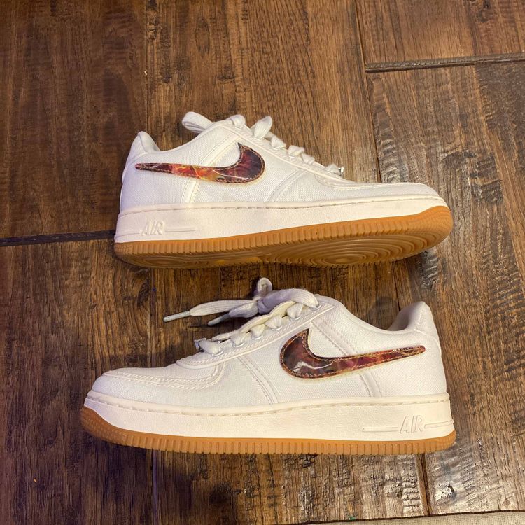 travis scott air force ones sail