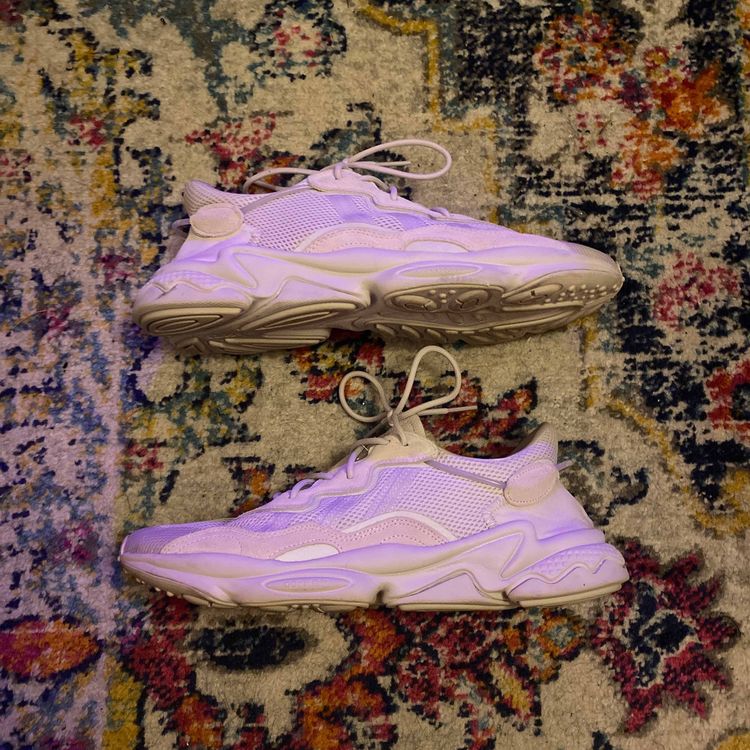 chalk pearl ozweego