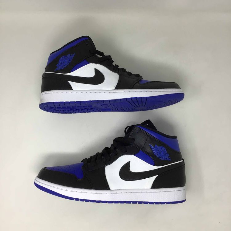 aj1 mid black hyper royal