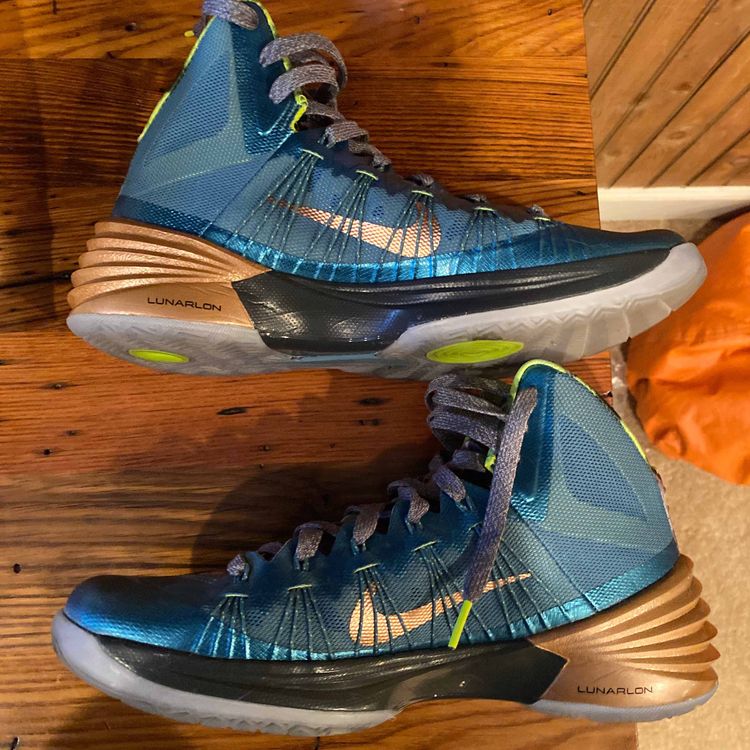 hyperdunk 2013 kyrie irving