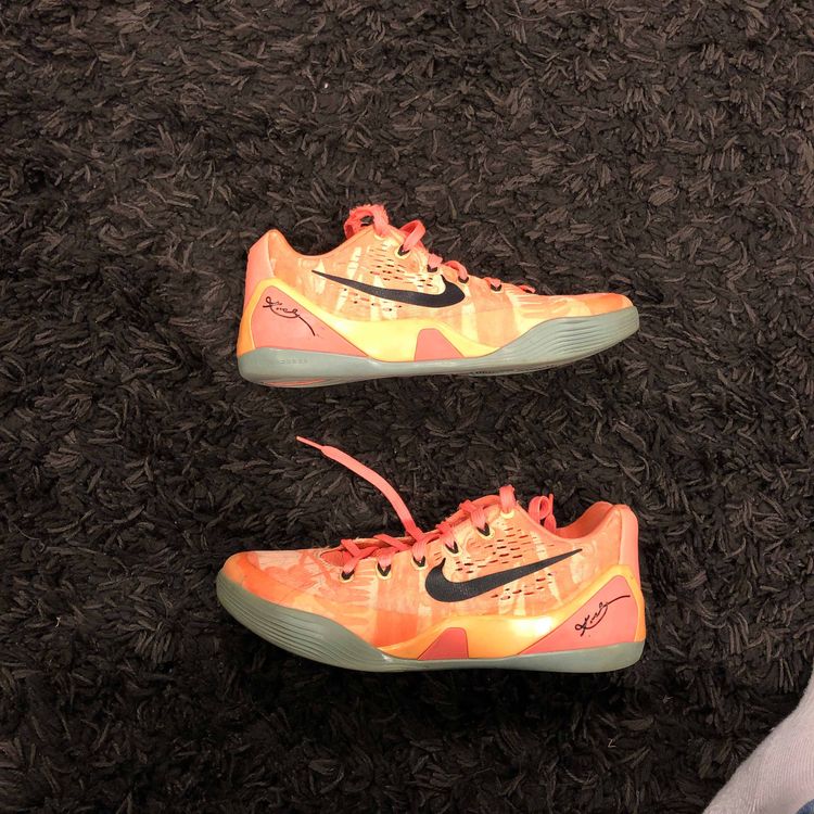 kobe rage bright mango