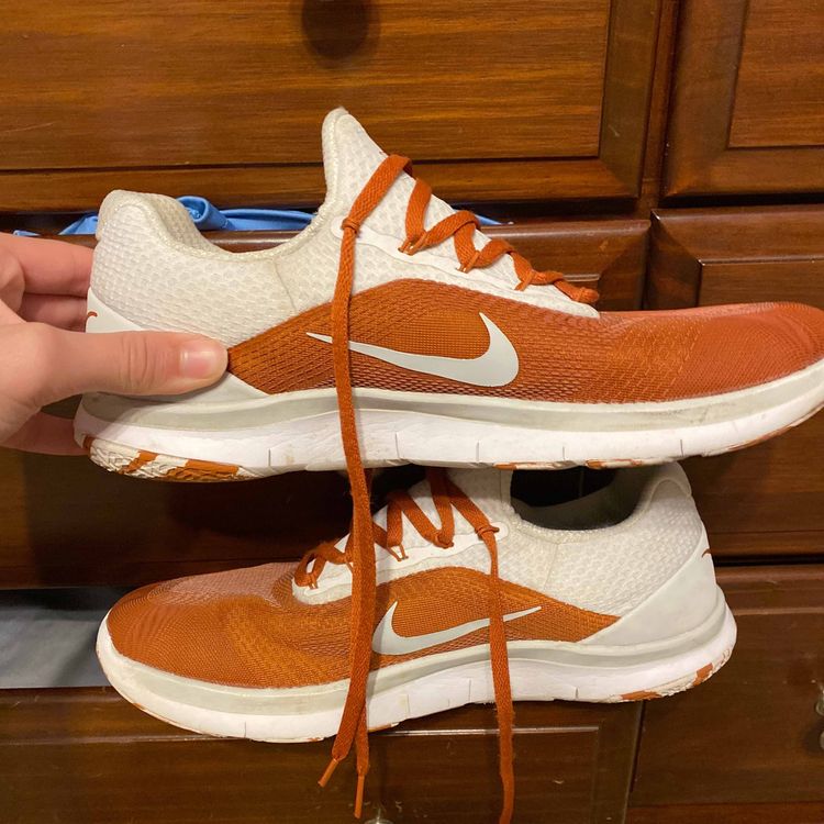 texas longhorns free trainer v7