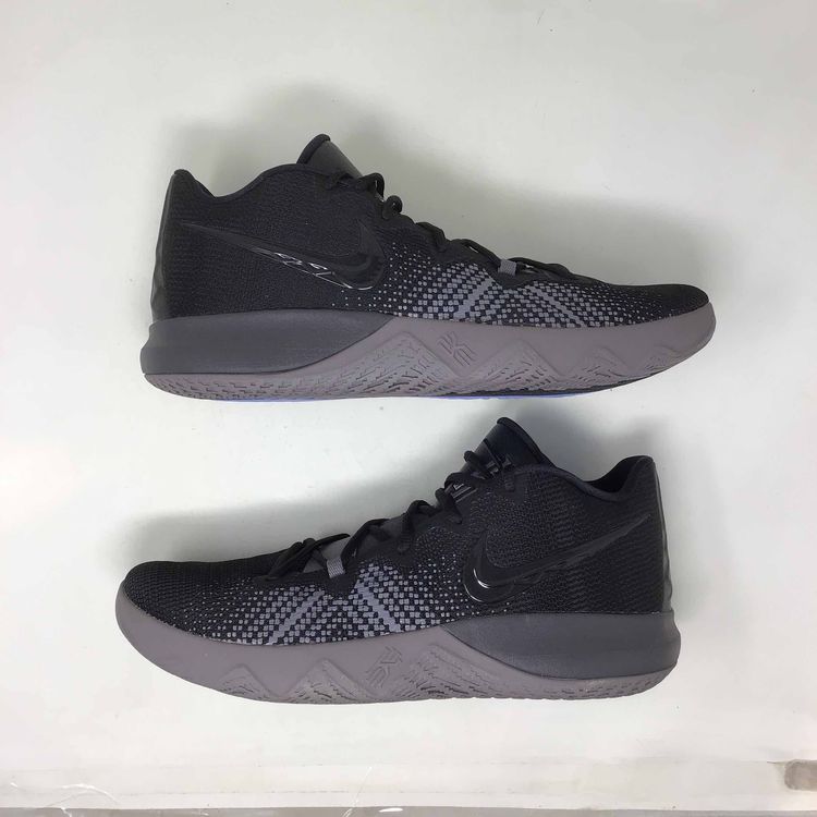 nike kyrie flytrap black thunder grey