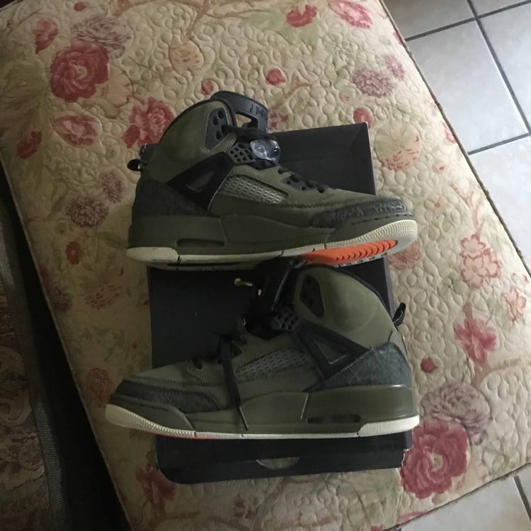 olive green spizike