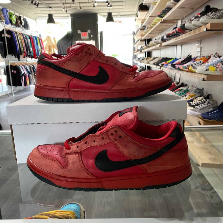 nike sb true red