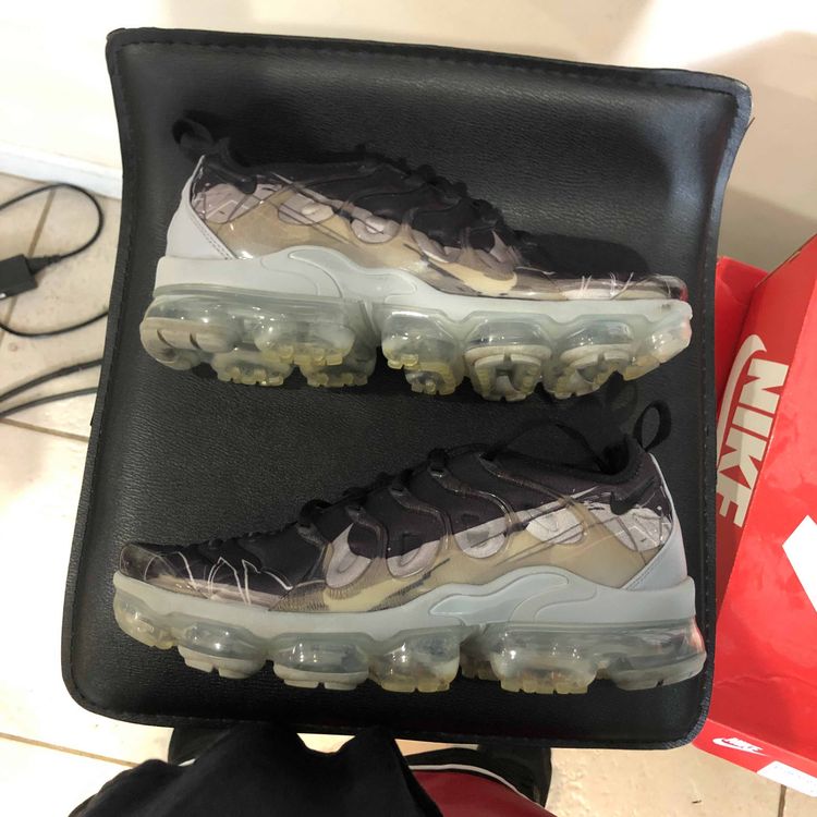 Nike Vapormax Plus La Requin Grey | Kixify Marketplace