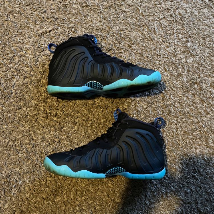 charlotte foamposite