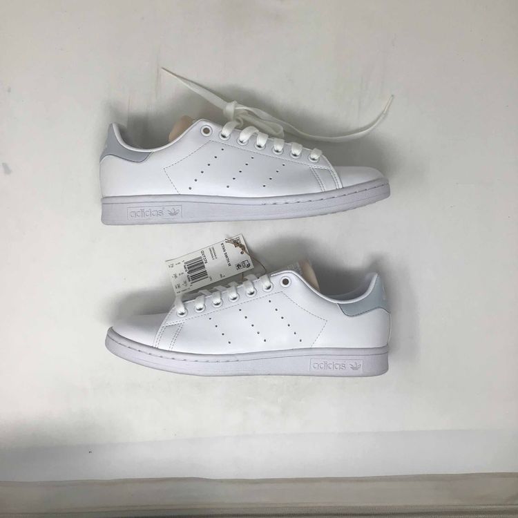 Wmns Stan Smith 'White Ivory Blue' - adidas - GV7376 | GOAT