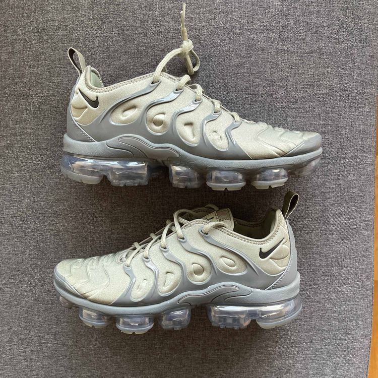 vapormax plus stucco