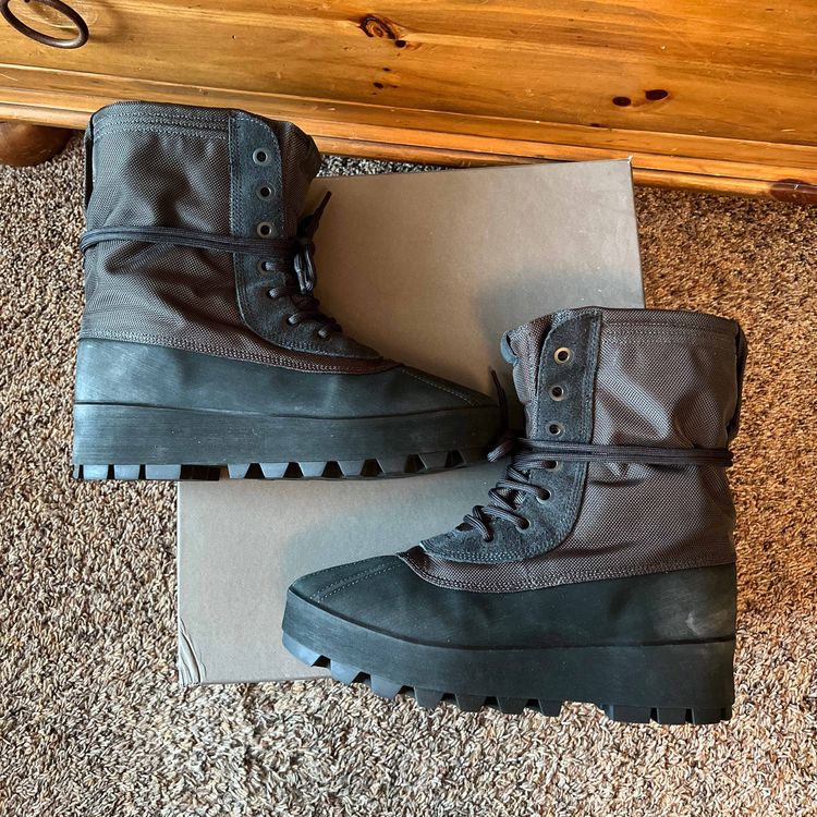 Yeezy 950 Boot 'Pirate' - adidas - AQ4831 | GOAT