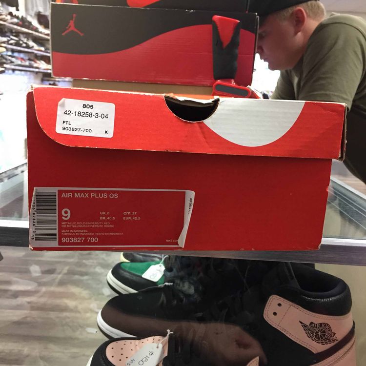 air max plus print alternate galaxy