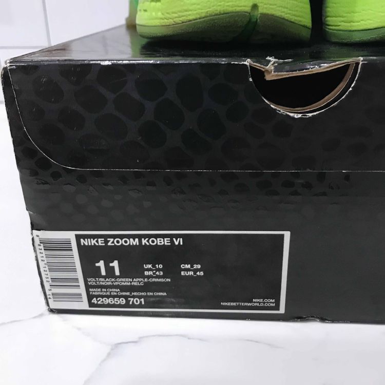 Zoom Kobe 6 Grinch Nike 701 Goat