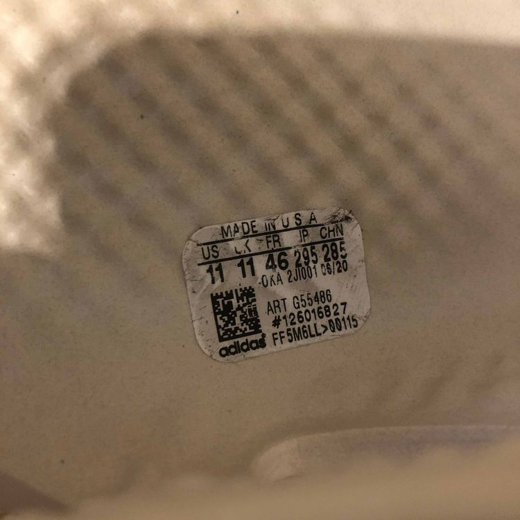 yeezy foam runner goat