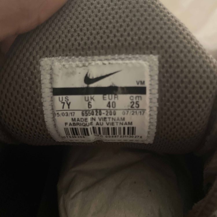 olive cargo air max plus