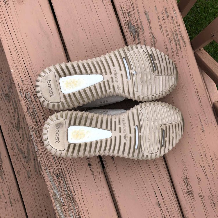 Yeezy Oxford Tan Kaufen Superior Tan and Massage