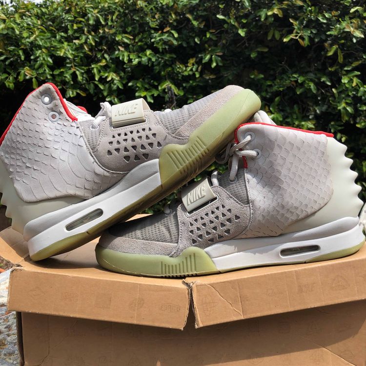 yeezy2