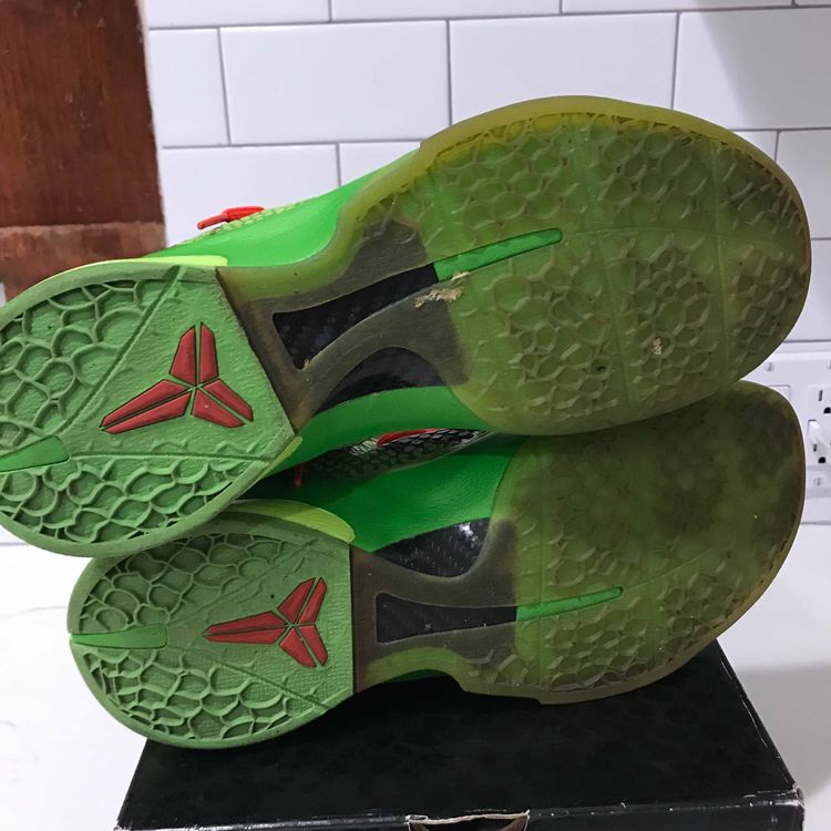 Zoom Kobe 6 Grinch Nike 701 Goat