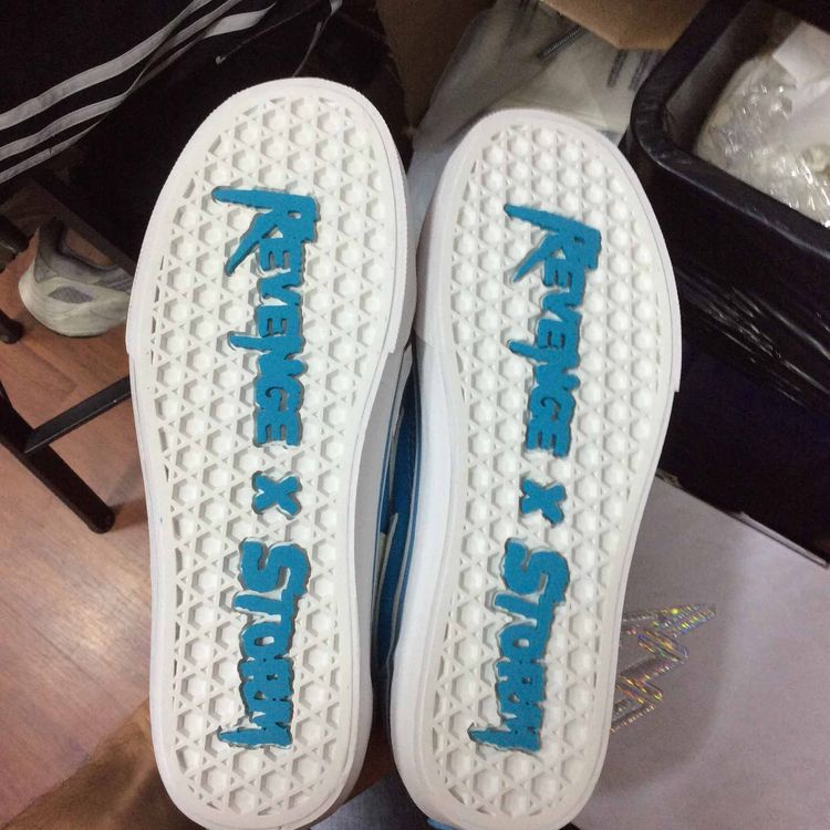 Revenge x storm bolt blue goat Clearance