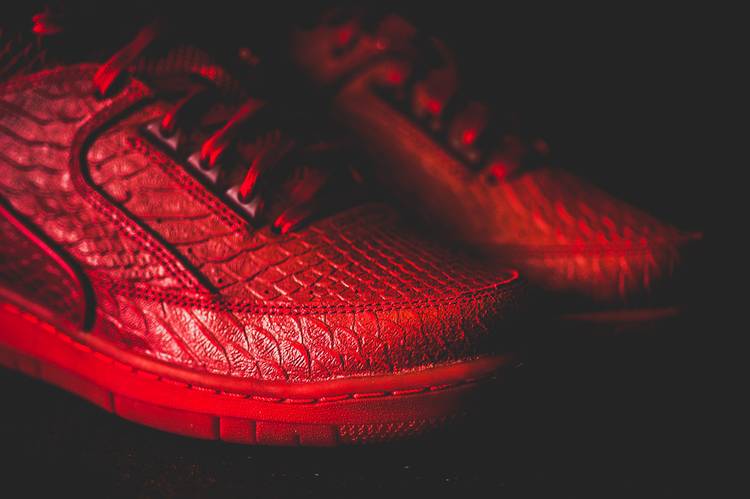 nike air python red october