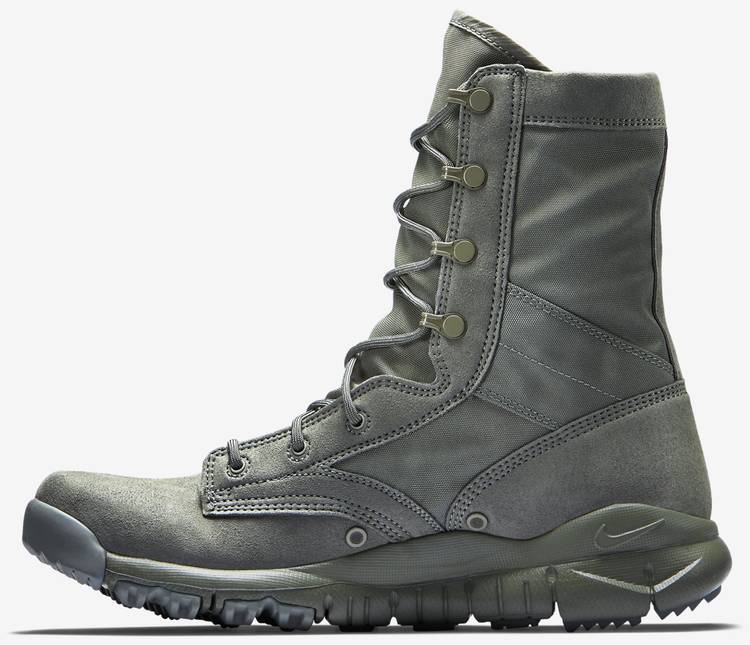 nike special forces boot
