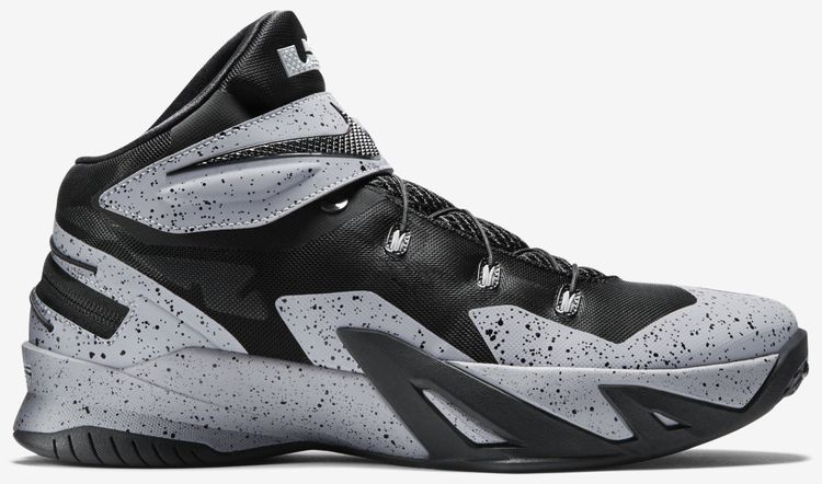 nike zoom soldier 8 flyease