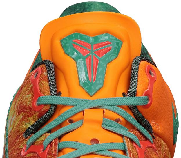 kobe alien shoes