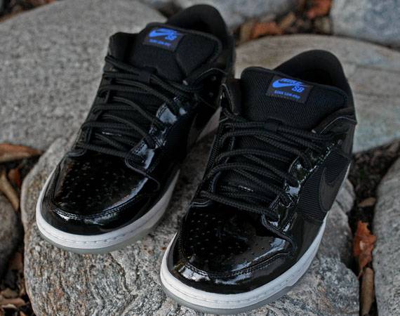 space jam dunk low