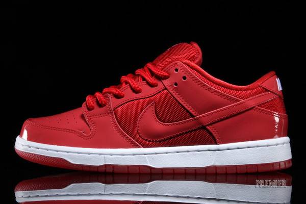 dunk low sb red