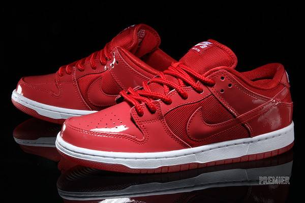 Dunk Low Pro SB 'Red Patent Leather 