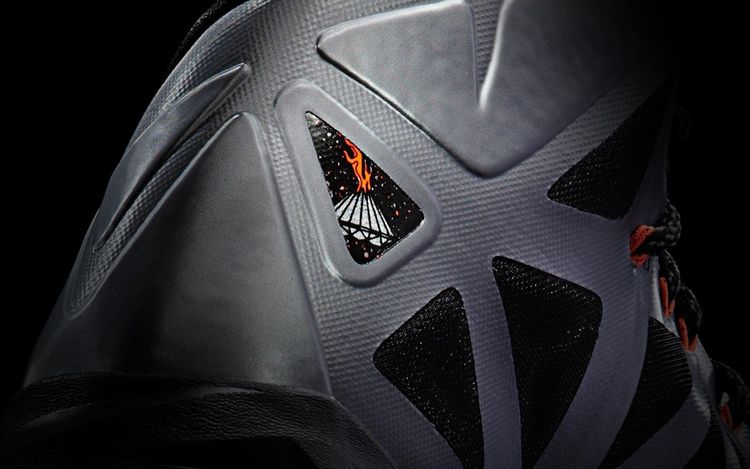 lebron lava 10