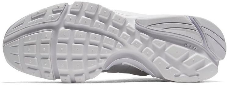 nike air presto flyknit ultra triple white