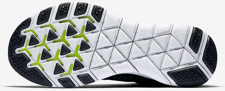 nike free train virtue white