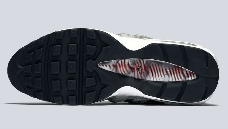 nike air max 95 premium qs silver bullet