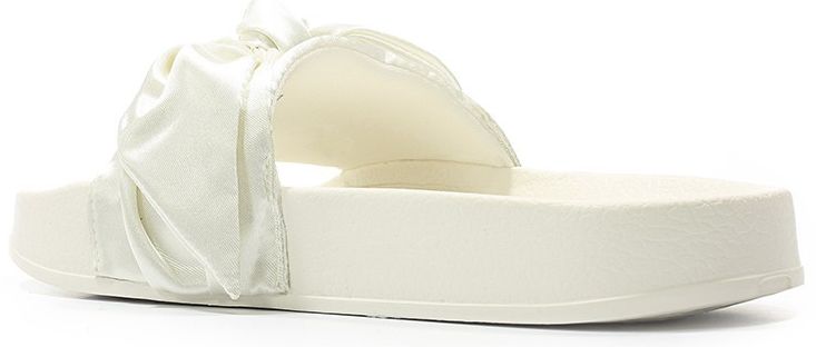 Fenty X Wmns Bow Slide Off White Puma 02 Goat