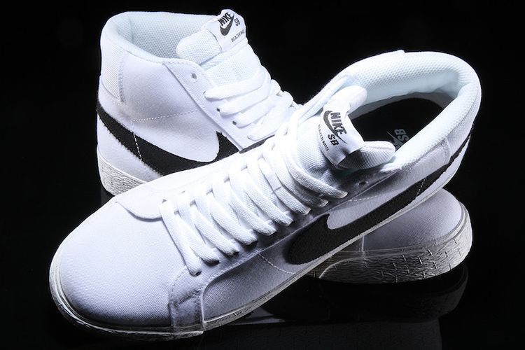 nike sb blazer mid canvas white black