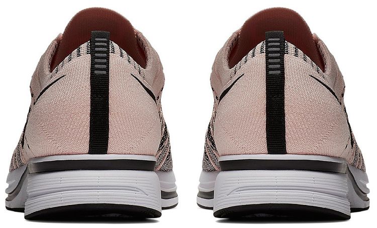 flyknit trainer 2017