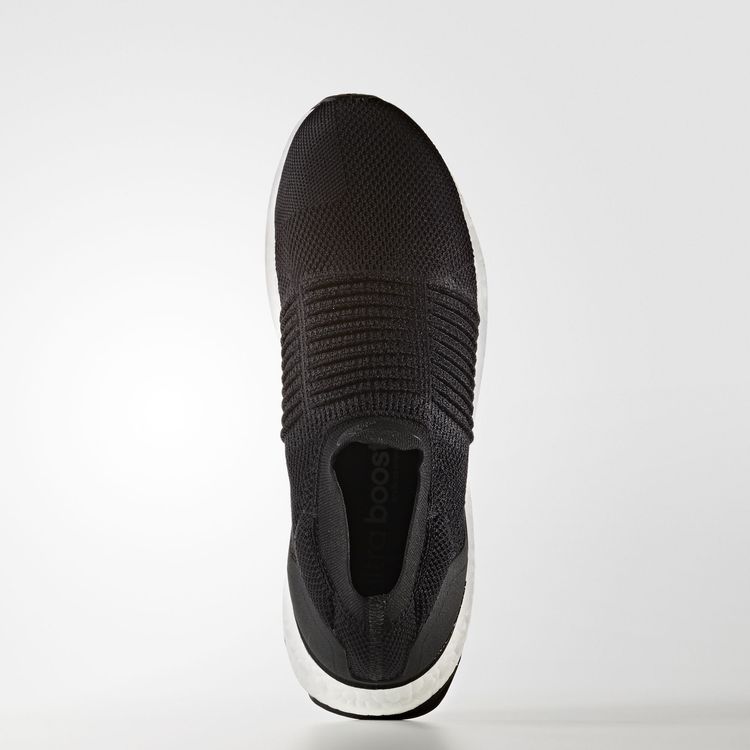adidas ultra boost laceless core black