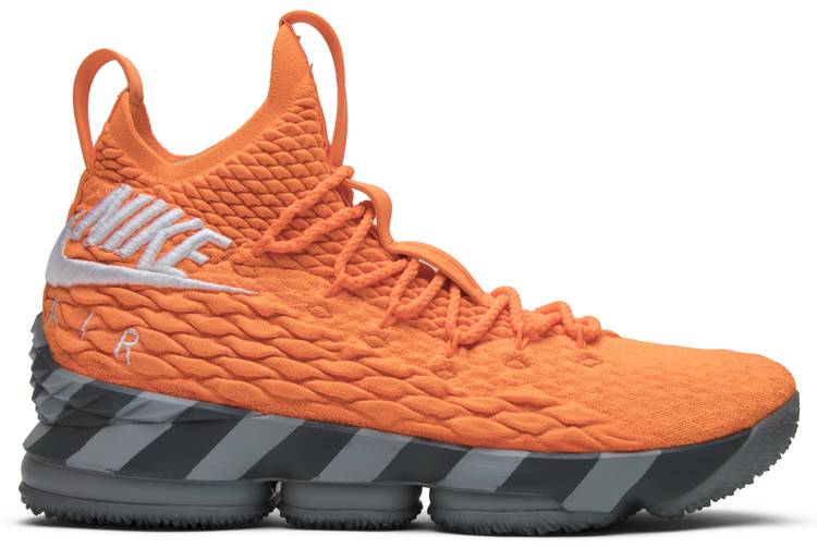 lebron 15 orange box (house of hoops special box and accessories)