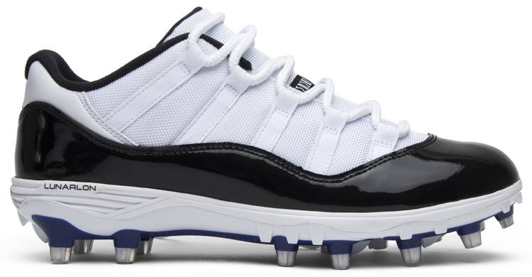concord 11 low cleats