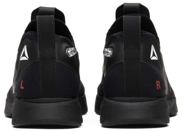 vetements x reebok pump supreme