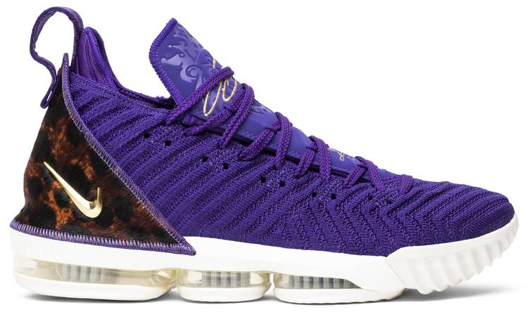 LeBron 16 'King Court Purple' - Nike 