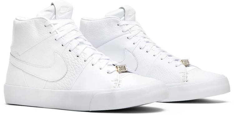 Blazer Royal QS 'Triple White' - Nike 